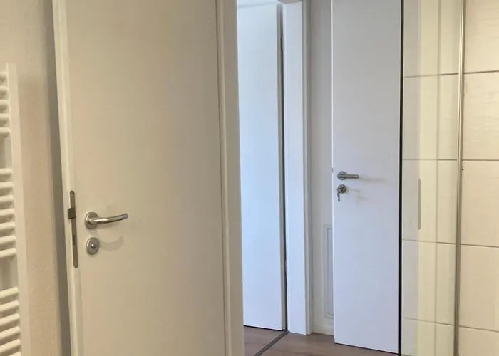 Petite Pièce Montjoie